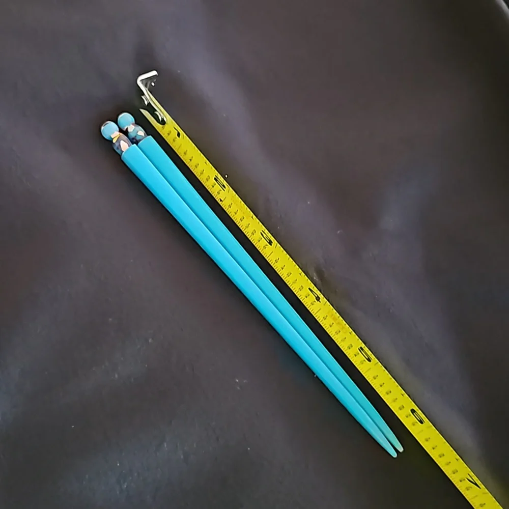 Chopsticks chop stick